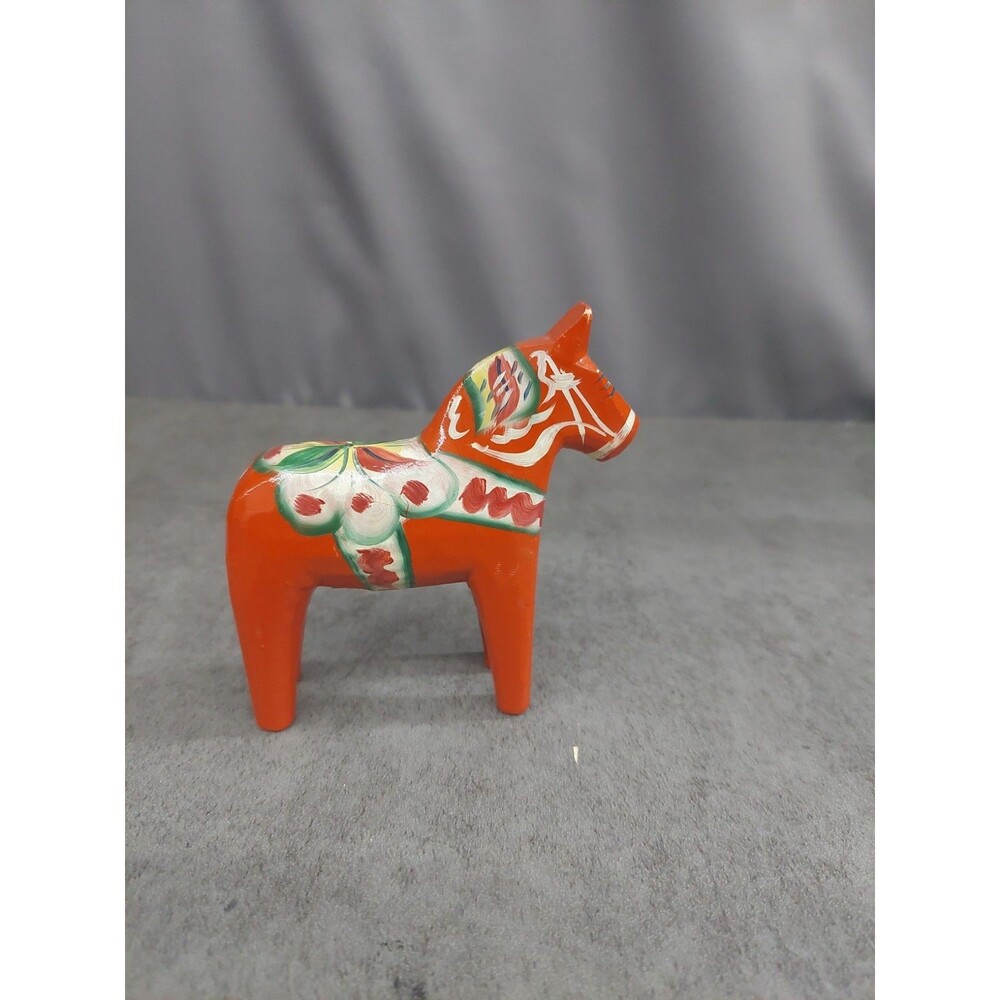 Swedish Carved Horse Red 4 Inch Niks Olsson